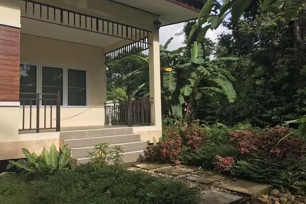 2 Bedroom Holiday Home