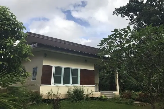 2 Bedroom Holiday Home