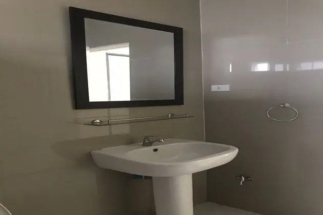 2 Bedroom Holiday Home