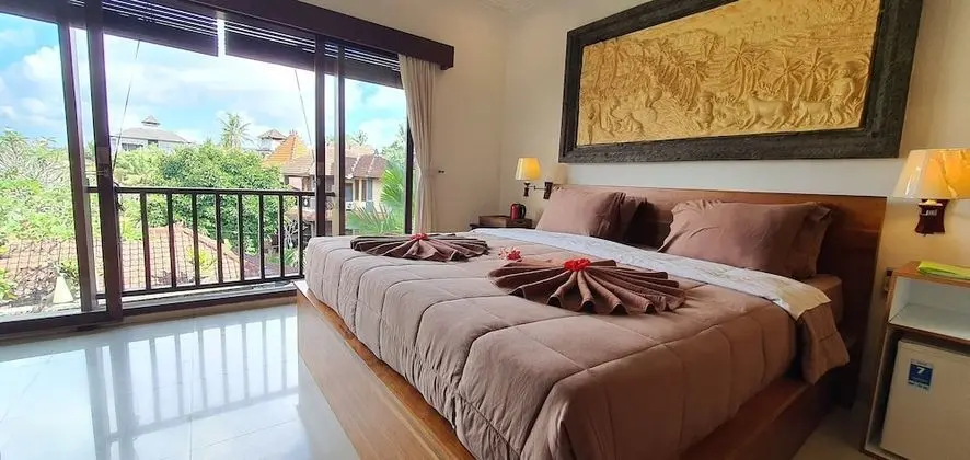 Deluxe Tek Büyük Yataklı Oda