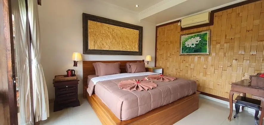 Deluxe Tek Büyük Yataklı Oda