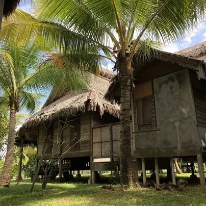 Villa (Ulu)