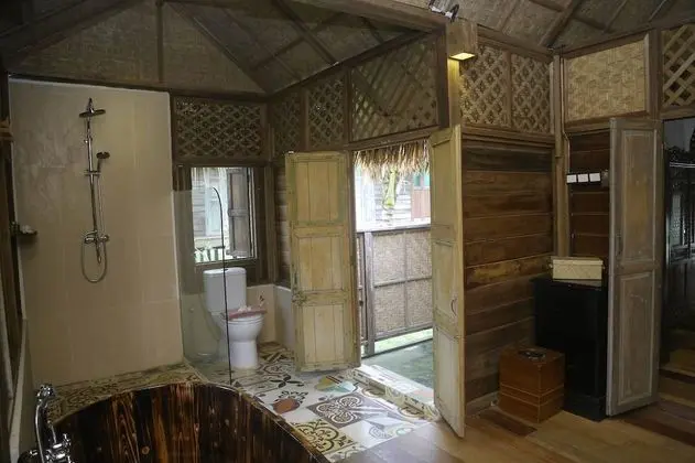 Villa (Ulu)
