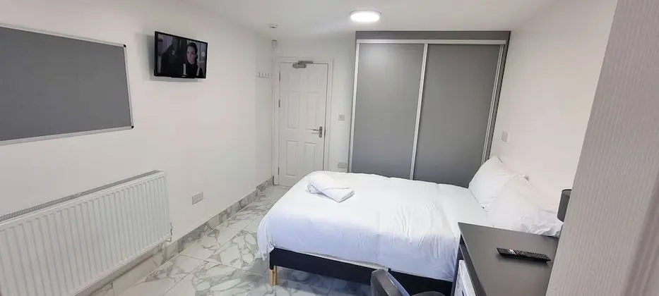 Deluxe Tek Büyük Yataklı Oda, Banyolu/Duşlu