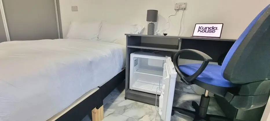 Deluxe Tek Büyük Yataklı Oda, Banyolu/Duşlu