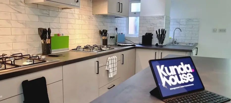 Deluxe Tek Büyük Yataklı Oda, Banyolu/Duşlu