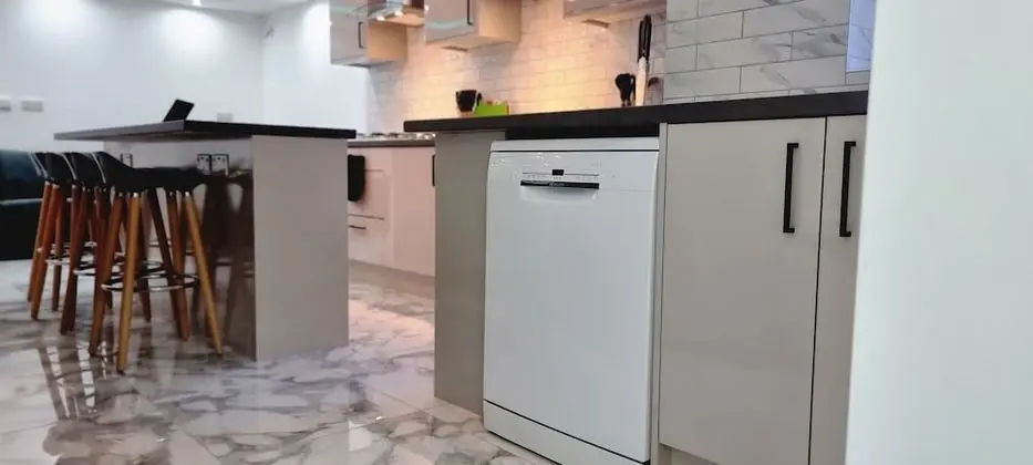 Deluxe Tek Büyük Yataklı Oda, Banyolu/Duşlu