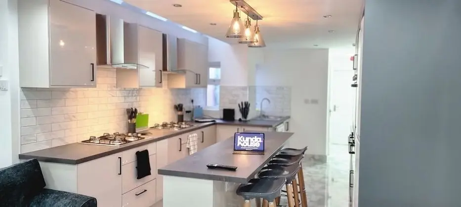 Deluxe Tek Büyük Yataklı Oda, Banyolu/Duşlu