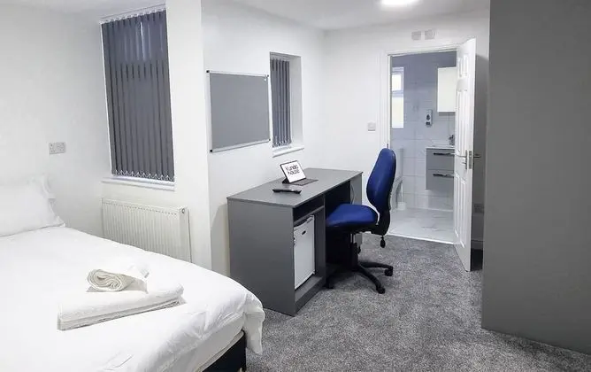 Deluxe Tek Büyük Yataklı Oda, Banyolu/Duşlu