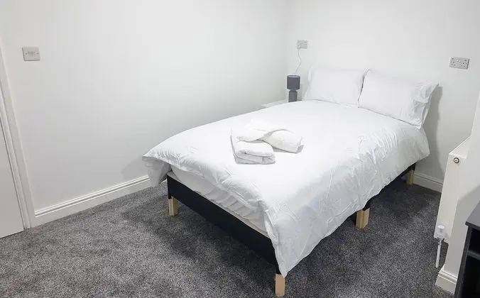 Deluxe Tek Büyük Yataklı Oda, Banyolu/Duşlu