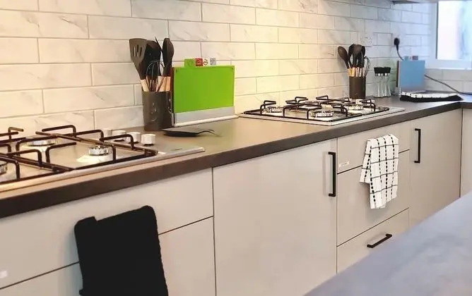 Deluxe Tek Büyük Yataklı Oda, Banyolu/Duşlu