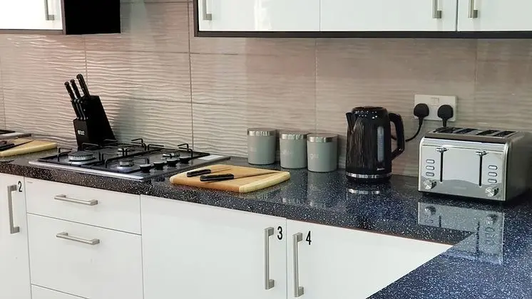 Deluxe Tek Büyük Yataklı Oda, 1 Çift Kişilik Yatak, Banyolu/Duşlu