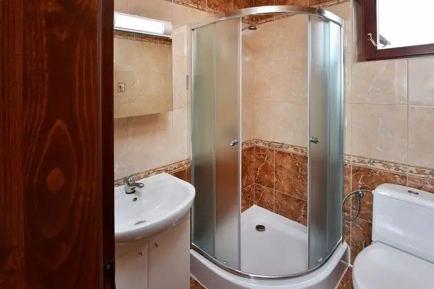 Tek Büyük veya İki Ayrı Yataklı Oda