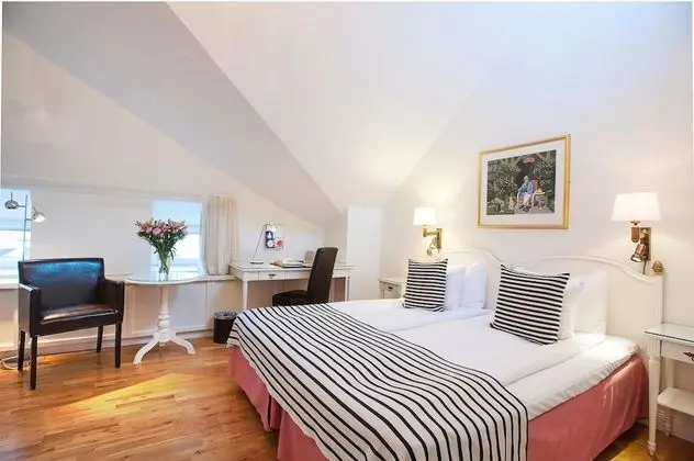 Standard Oda, 1 Büyük (Queen) Boy Yatak, Sigara İçilmez (1 Queen or 2 Twin beds)