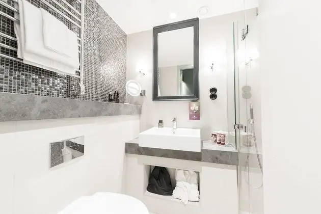 Small Double Room (140 cm bed)