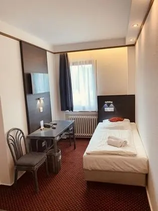 Tek Kişilik Oda