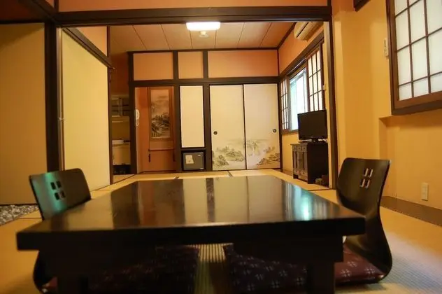 Traditional Oda, Ortak Banyo (Japanese, Standard, for 4)
