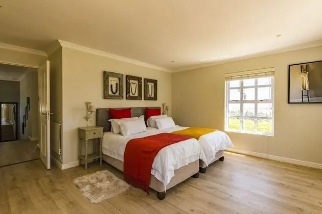 Deluxe Kır Evi, Sigara İçilmez