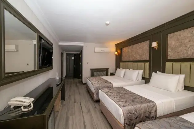 Triple, Şehir Manzaralı