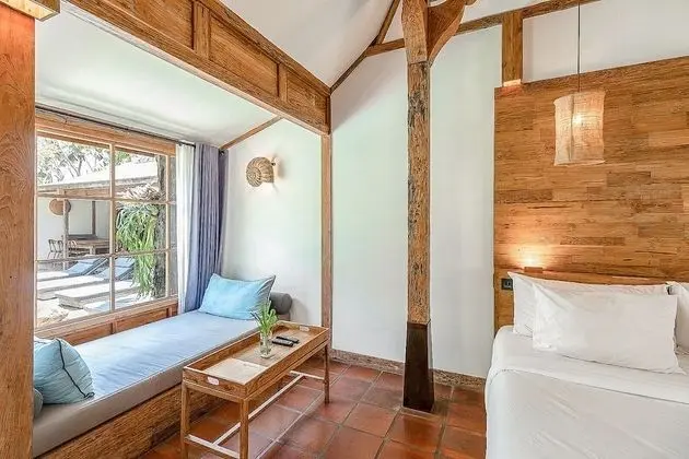 Deluxe Oda, 1 Çift Kişilik Yatak, Havuz Manzaralı