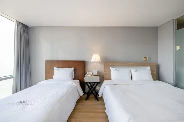 Deluxe İki Ayrı Yataklı Oda, Kısmi Deniz Manzarası