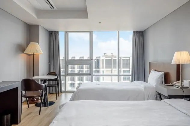 Deluxe İki Ayrı Yataklı Oda, Kısmi Deniz Manzarası