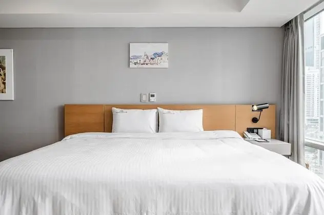 Superior Half Ocean Upgrade (Random Bed Type): 6 PM Check-in / 11 AM Check-out