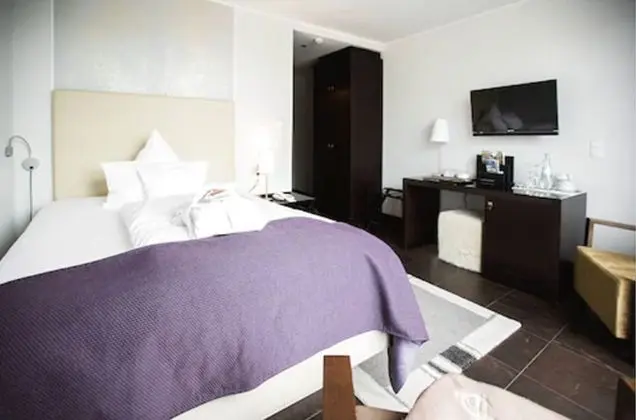 Comfort Tek Büyük Yataklı Oda