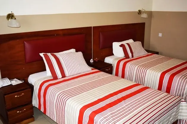 İki Ayrı Yataklı Oda