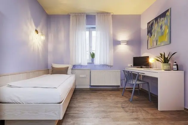 City Tek Kişilik Oda