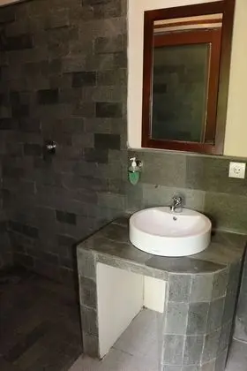 Basic Büyük Yataklı Tek Kişilik Oda, 1 Büyük (Queen) Boy Yatak, Bahçe Manzaralı