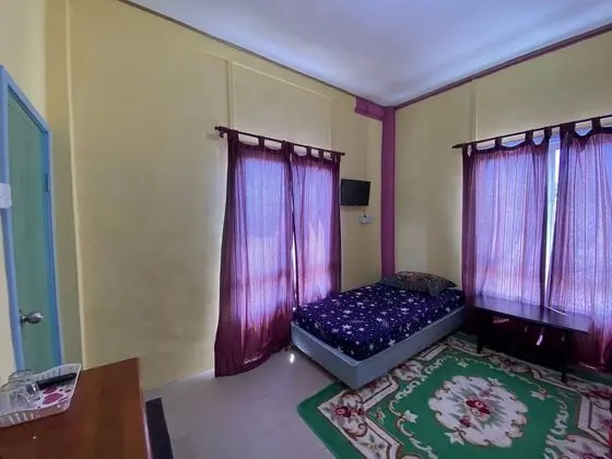 Economy Üç Kişilik Oda (Room No 5 Hola)