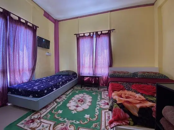 Economy Üç Kişilik Oda (Room No 5 Hola)