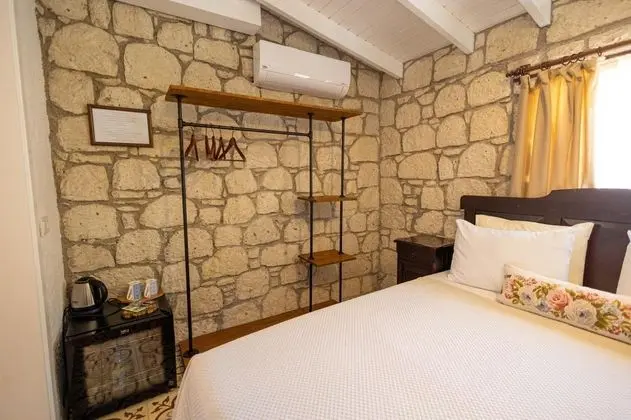 Taş Oda, Manzarasız, 1. Kat