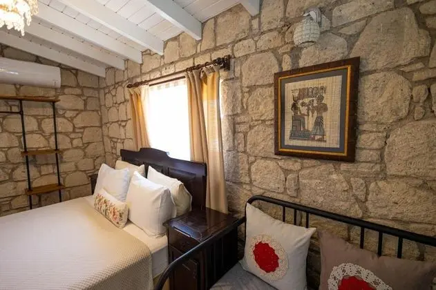 Taş Oda, Manzarasız, 1. Kat