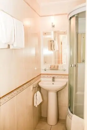 İki Ayrı Yataklı Oda