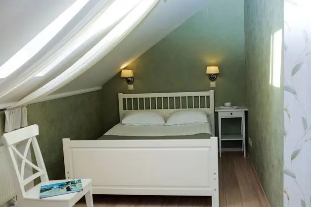 Standard Tek Büyük Yataklı Oda (Attic)