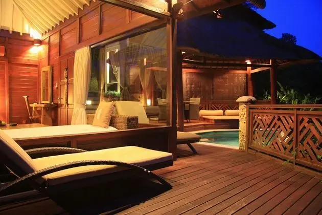 Villa (River Front Pool )