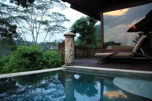Villa (River Front Pool )
