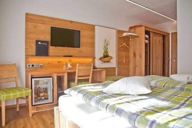 Comfort Büyük Yataklı Tek Kişilik Oda