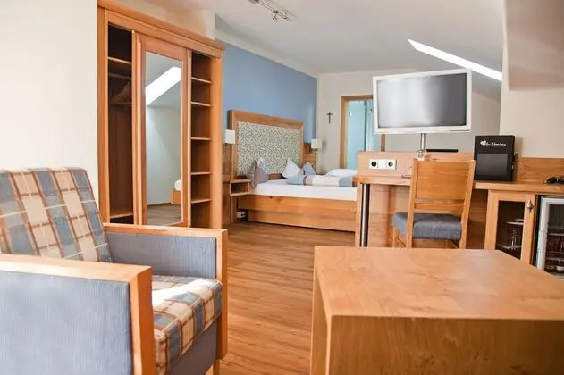 Comfort Tek Büyük Yataklı Oda
