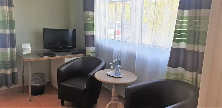 Standard Tek Büyük Yataklı Oda
