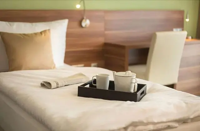 Tek Büyük Yataklı Oda