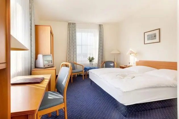 Standard Tek Büyük Yataklı Oda