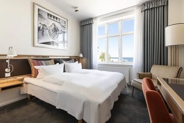 Double or Twin Room, Sea View, excluding spa access