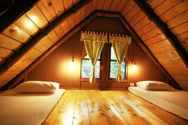 Deluxe Bungalov