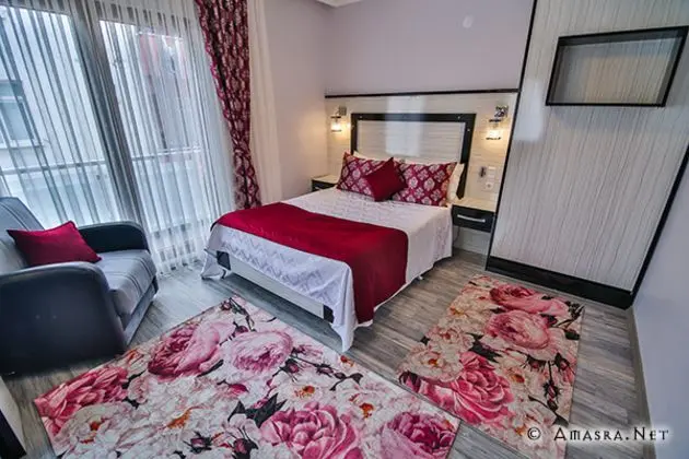 Standart Oda, Şehir Manzaralı