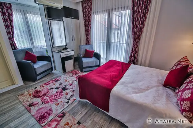 Standart Oda, Şehir Manzaralı