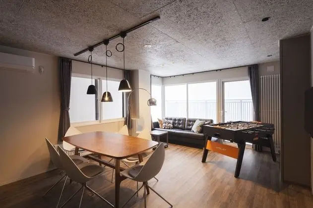 Ev (4Bedroom 5Toilet 4Bathroom 3Kitchen)