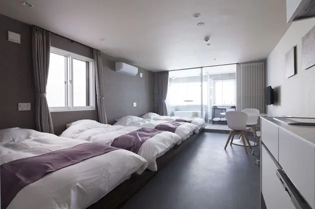 Ev (4Bedroom 5Toilet 4Bathroom 3Kitchen)